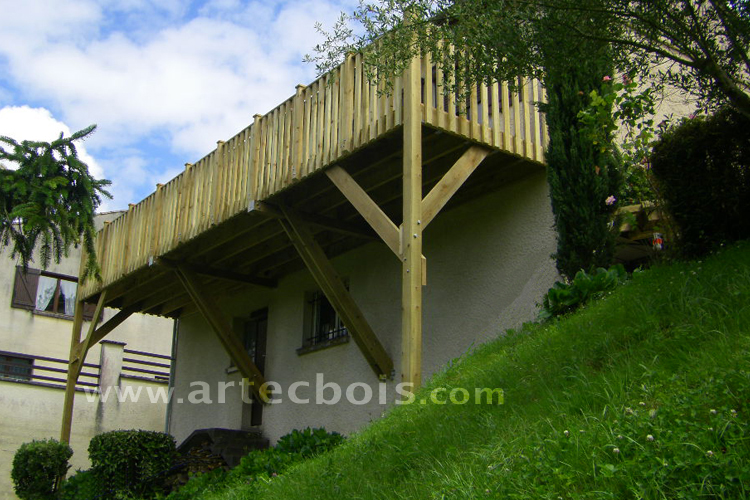 artecbois-terrasse-balcon-bois-résineux-traité-étage-élevé